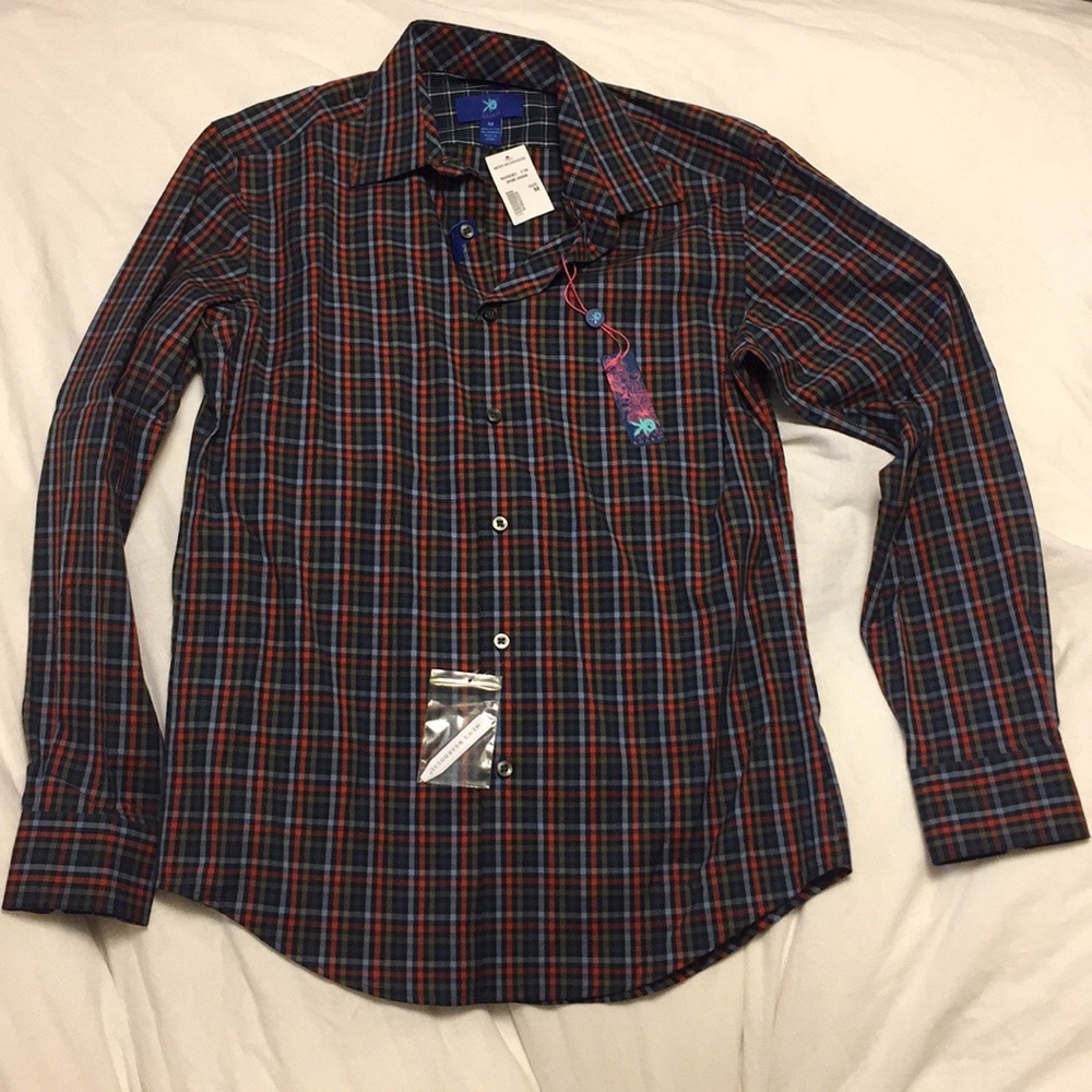 Men’s Warehouse Egara Button Up Shirt